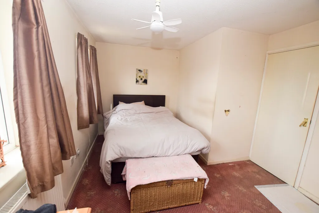 Ivy House Paddocks, Ketley, TF1, photo 8