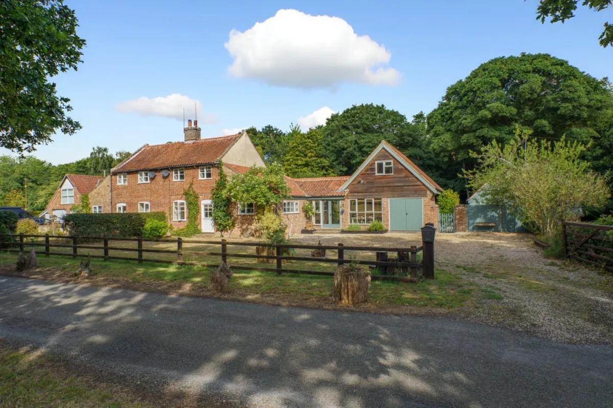 Scottow Row, Scottow, NR10, photo 22