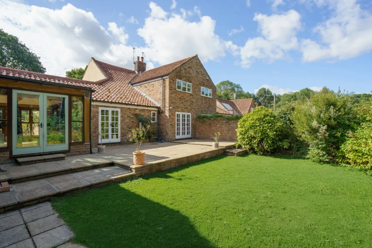 Scottow Row, Scottow, NR10, photo 27