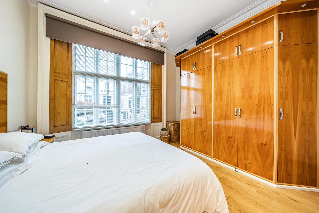 Flat 2, 17 Buckland Crescent, London, photo 10