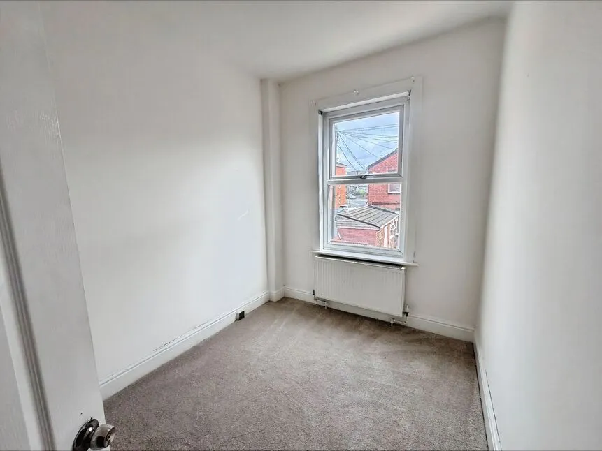Memorial Road, Worsley, Greater Manchester, M28, photo 8