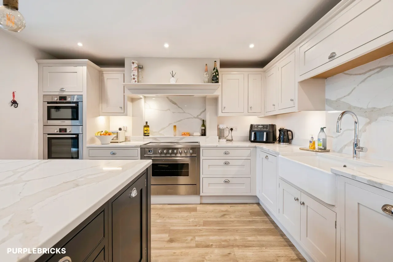 Leatherhead Road, Leatherhead, KT23, photo 14