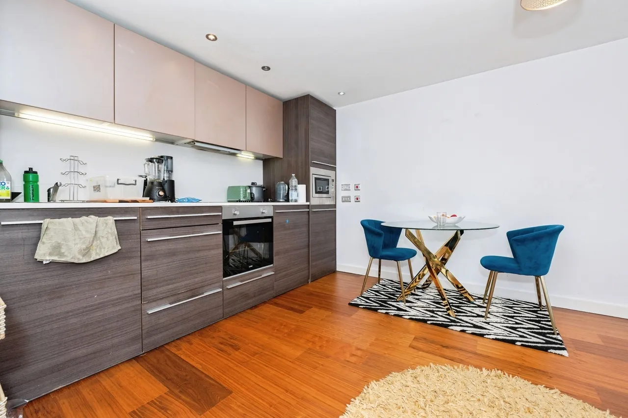Black Eagle Drive, Northfleet, DA11, photo 6