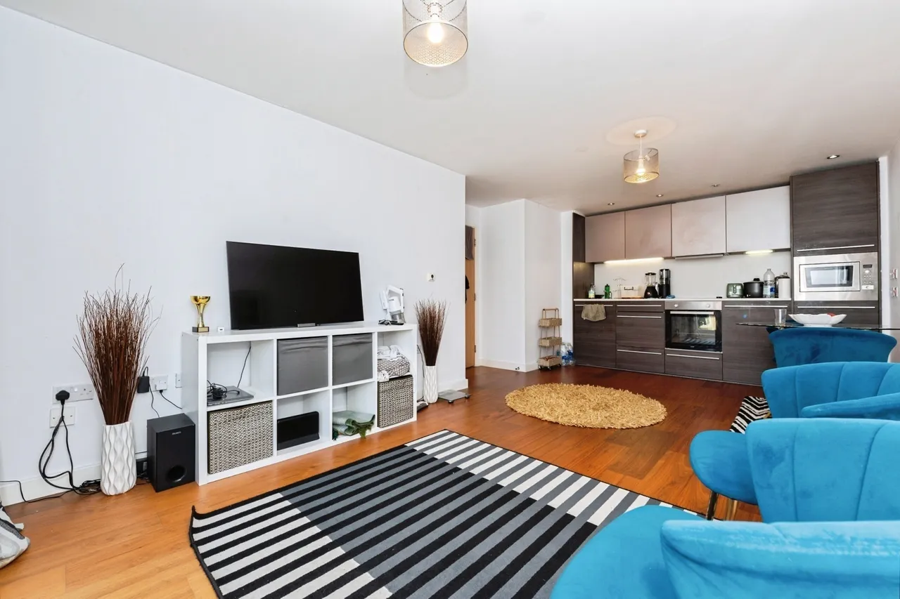 Black Eagle Drive, Northfleet, DA11, photo 7