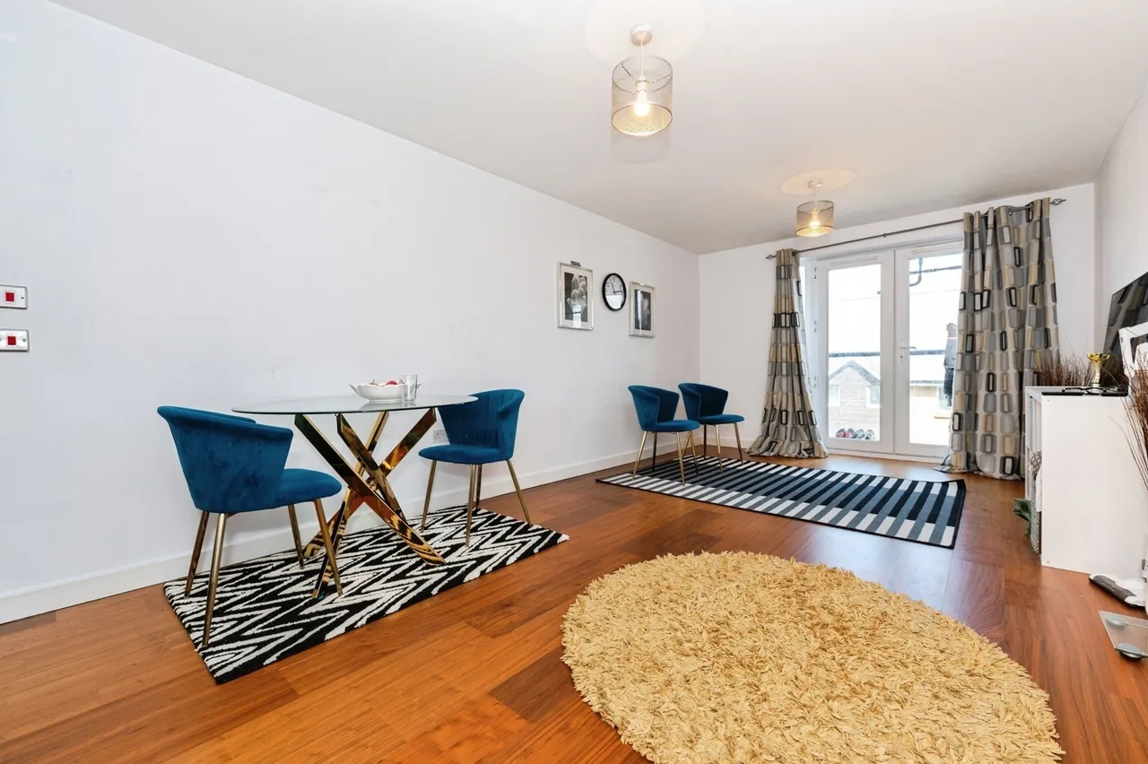 Black Eagle Drive, Northfleet, DA11, photo 8