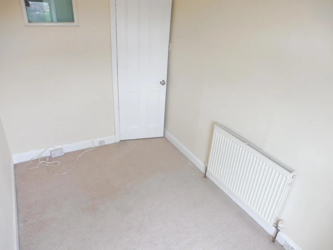 Cheltenham Place, Halifax, HX3, photo 5