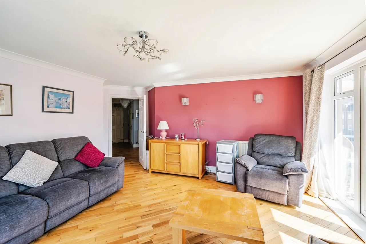 San Juan Court, Eastbourne, BN23, photo 5