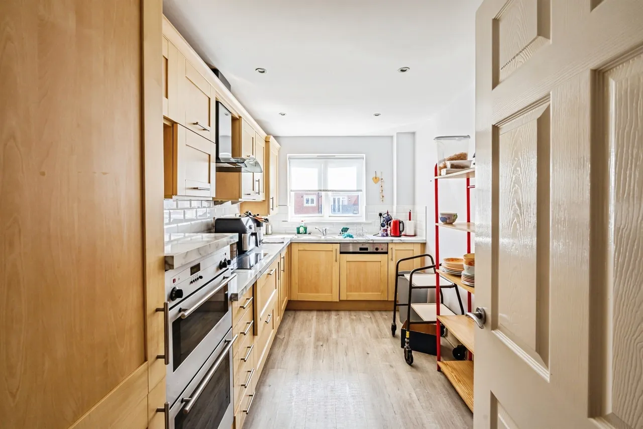 San Juan Court, Eastbourne, BN23, photo 8
