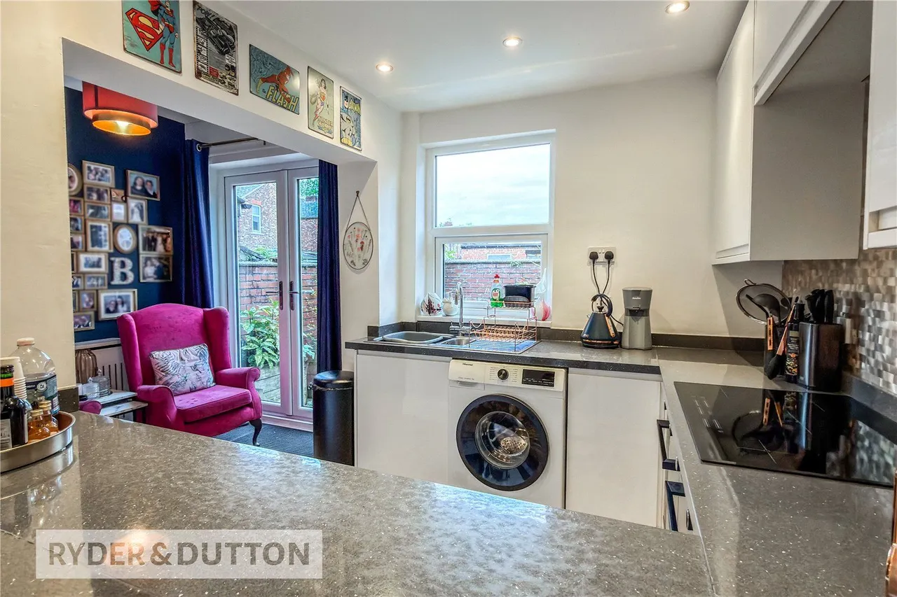 Nuthurst Road, New Moston, M40, photo 8