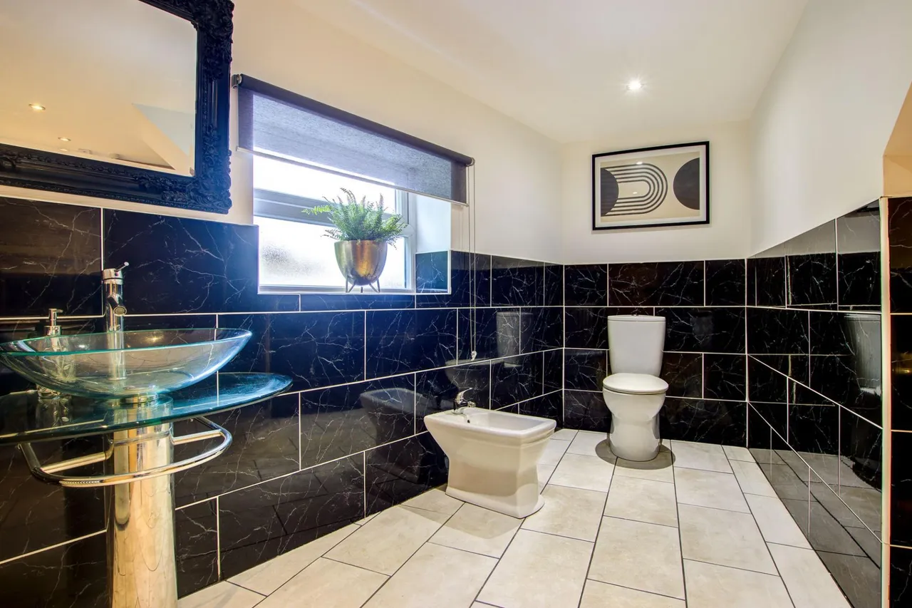 Leam Court, South Leam Farm, NE10, photo 23