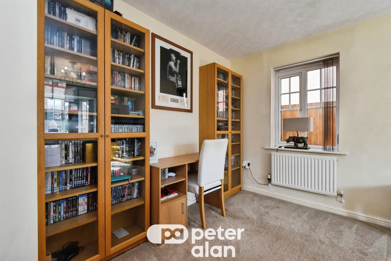 Springfield Gardens, Aberdare, CF44, photo 10