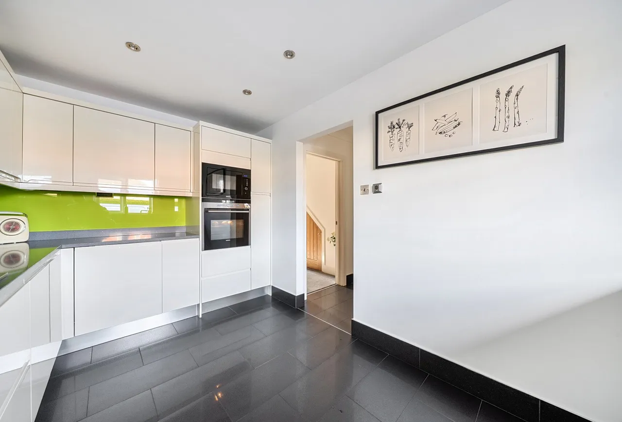 Reigate Road, Surrey, Hookwood, RH6 0AP, photo 20