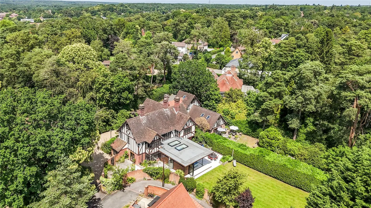 Tekels Avenue, Camberley, Surrey, GU15 2LB, photo 25