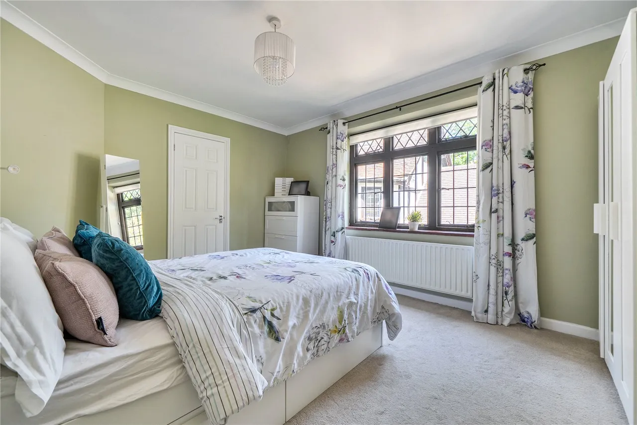 Tekels Avenue, Camberley, Surrey, GU15 2LB, photo 30