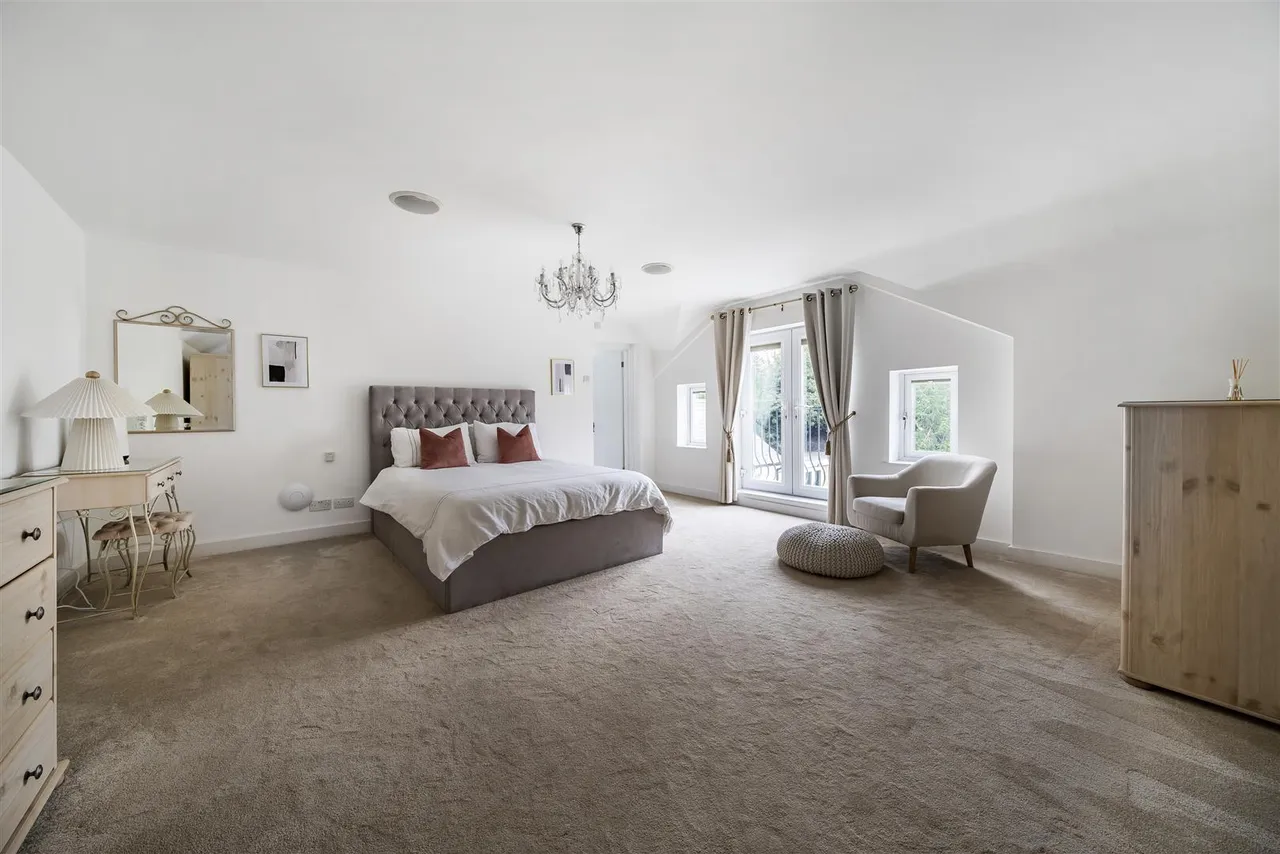 Dodwell Lane, Bursledon, photo 16