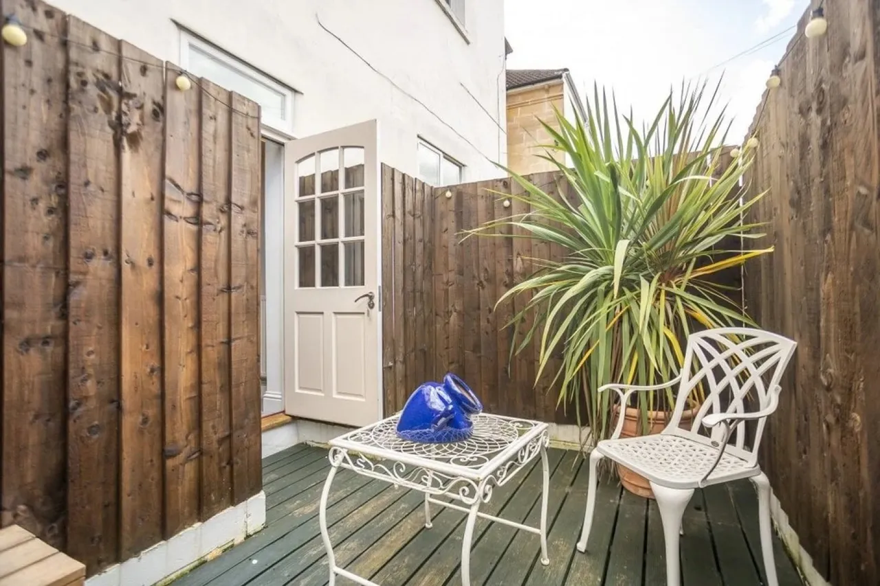 Newbridge Road, Bath, BA1, photo 4