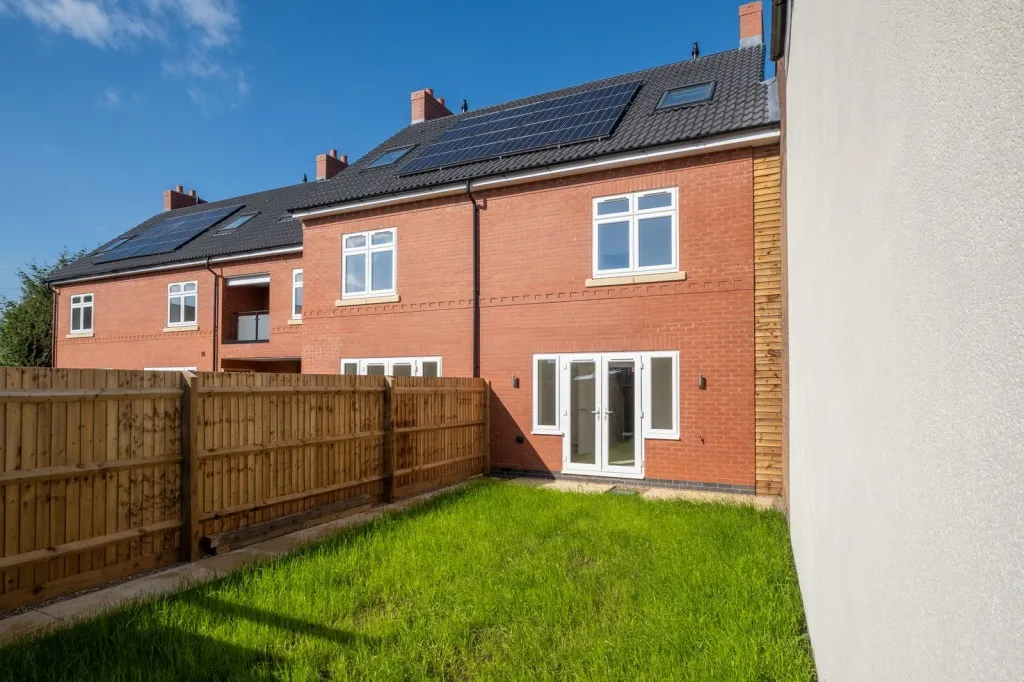 Chapel Street, Ibstock, LE67, photo 14