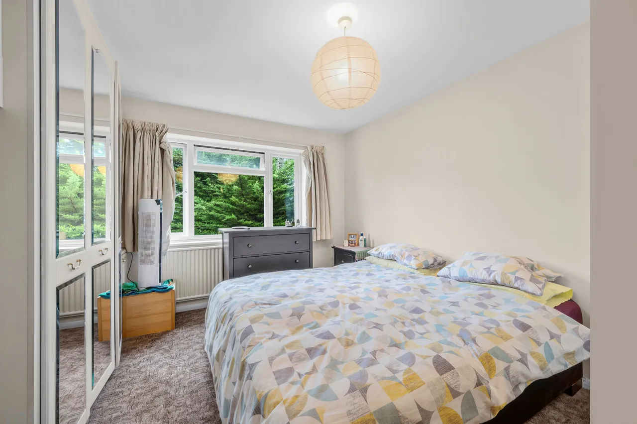 South Bank, Surbiton, KT6, photo 7