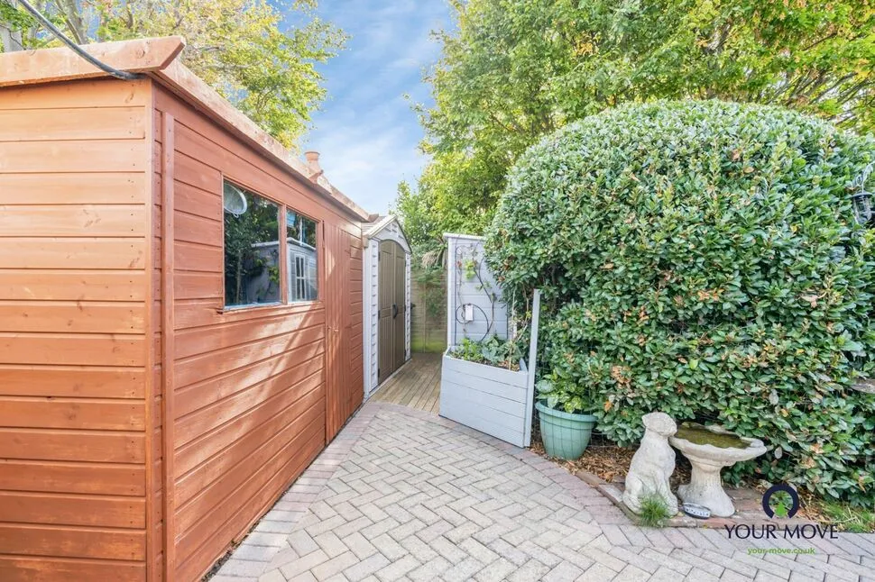 Gilwynes, Bognor Regis, PO21, photo 16
