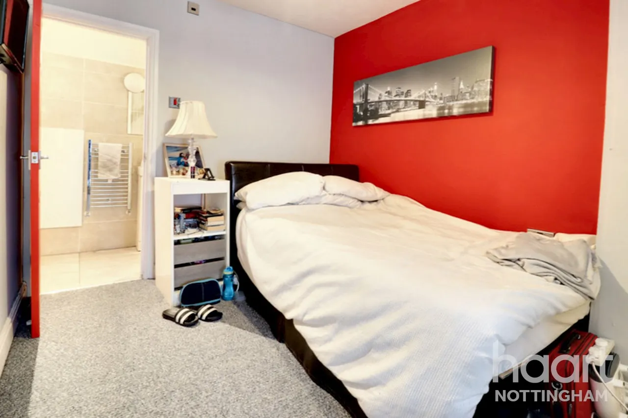 Radford Boulevard, Radford, NG7, photo 11