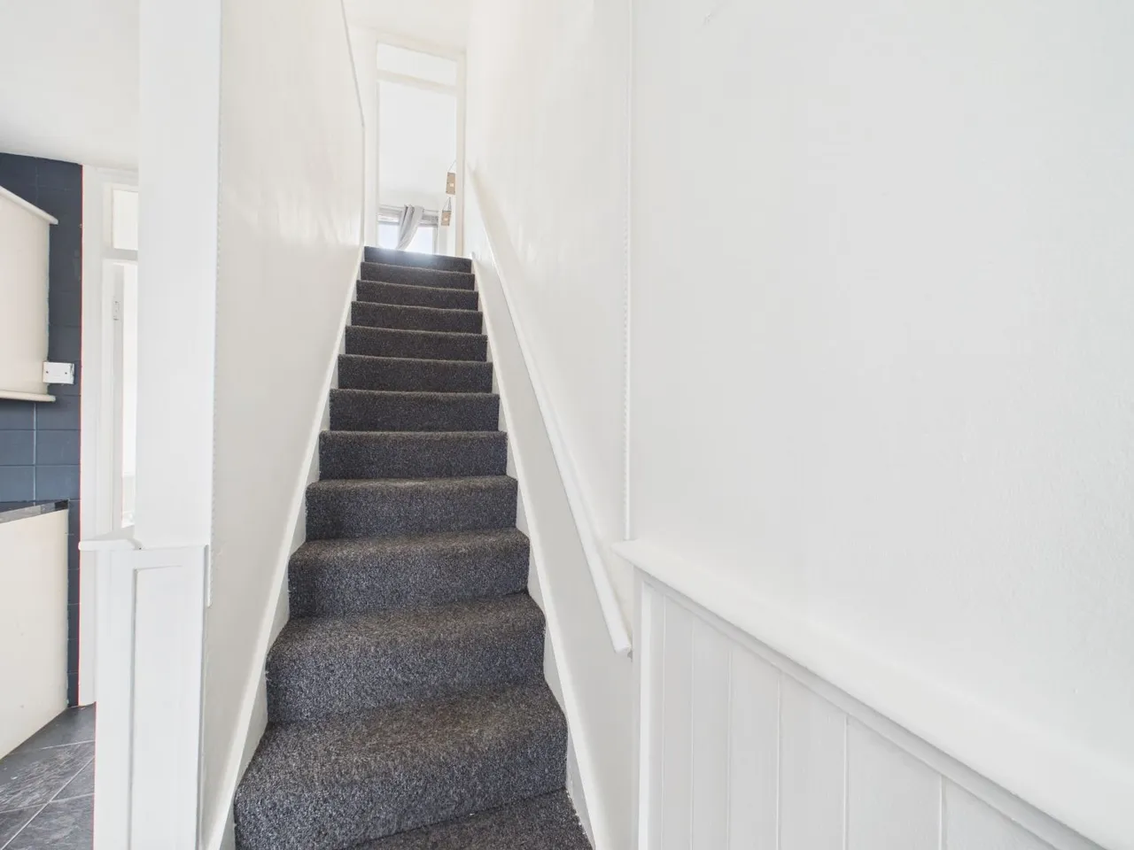 Aylestone Lane, Wigston, LE18, photo 5