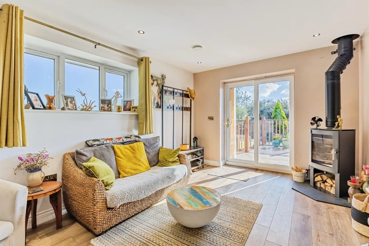 Sunnyside, South Allington, TQ7, photo 3
