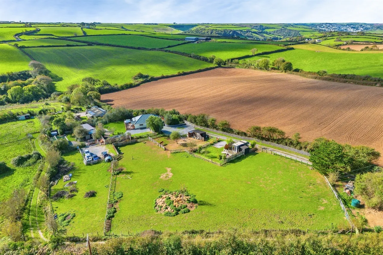Sunnyside, South Allington, TQ7, photo 10
