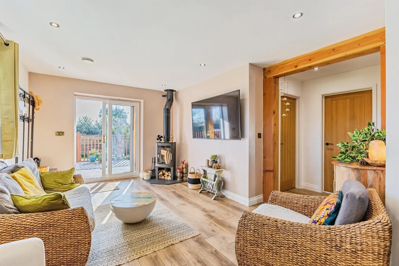Sunnyside, South Allington, TQ7, photo 5