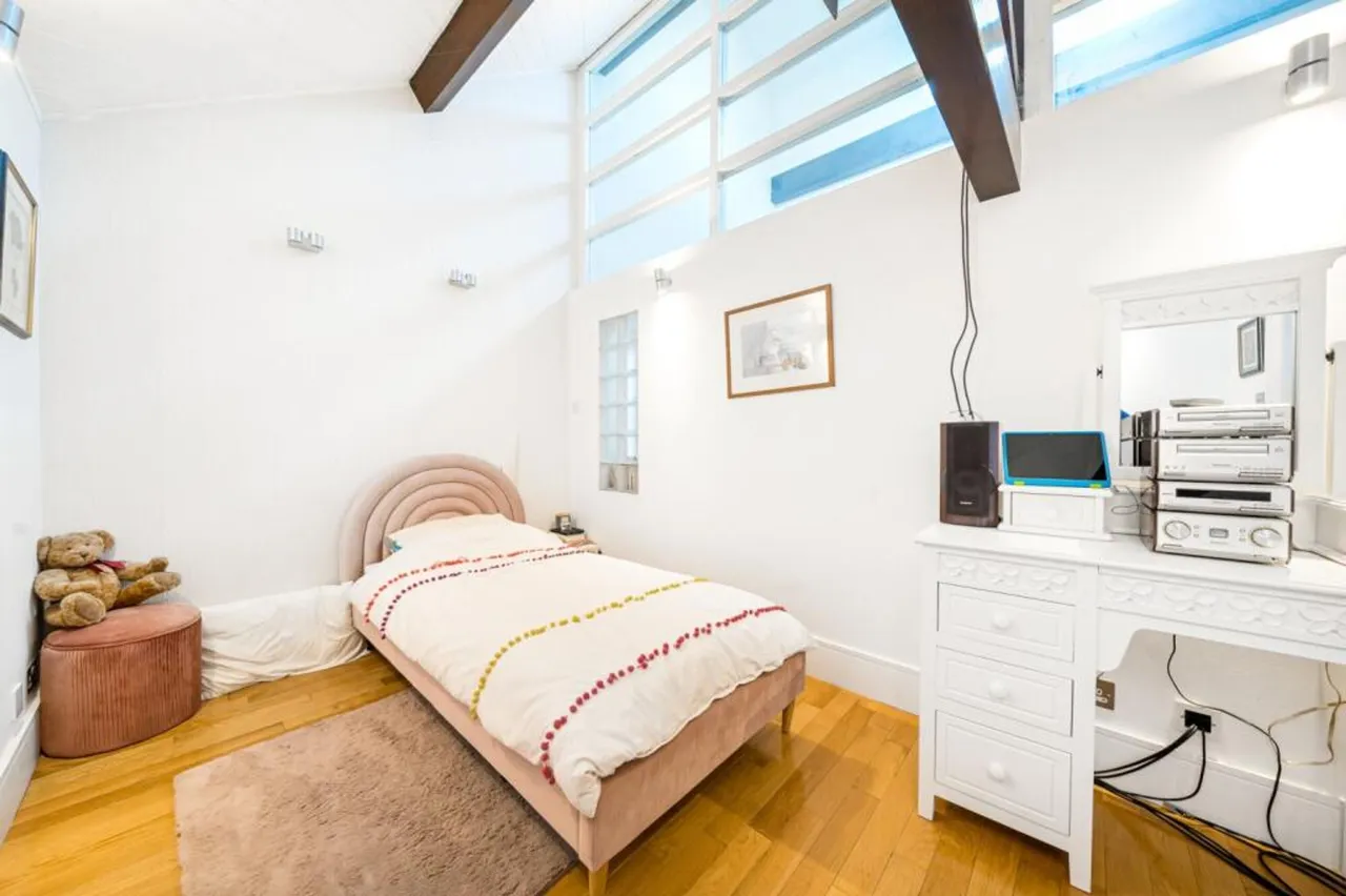 Rowanwood Avenue, Sidcup, DA15, photo 7