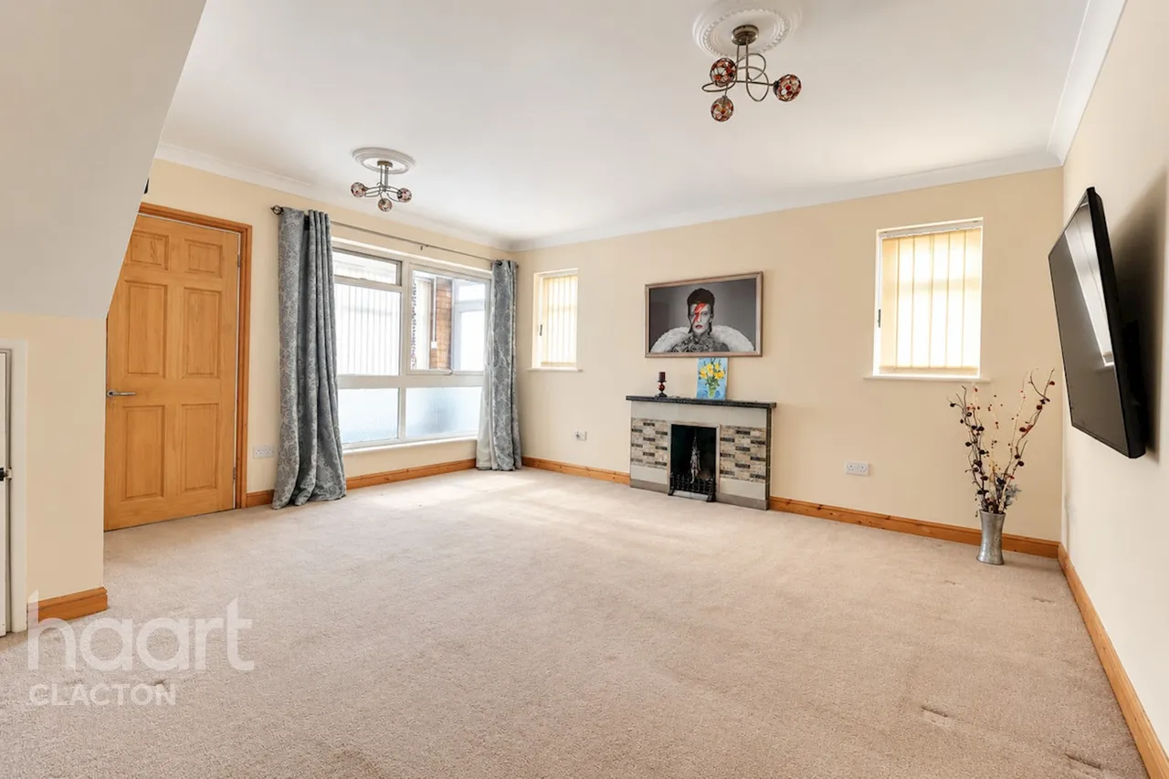 Amerells Road, Clacton-On-Sea, CO16, photo 2