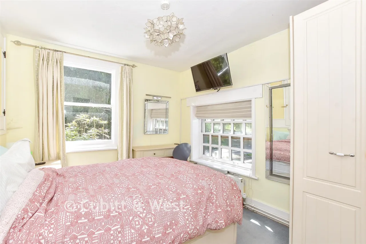 Lumley Road, Emsworth, PO10, photo 6