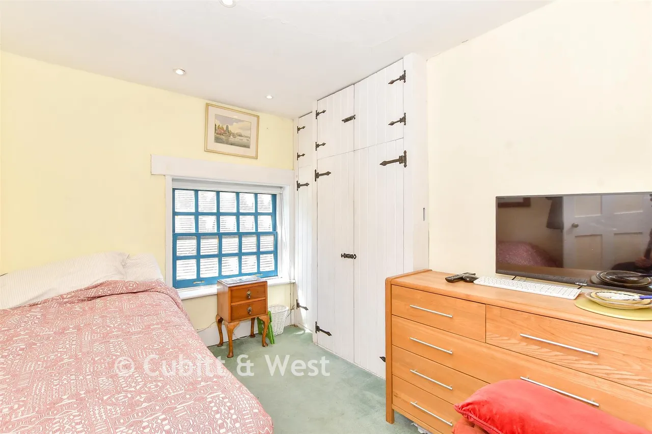 Lumley Road, Emsworth, PO10, photo 7