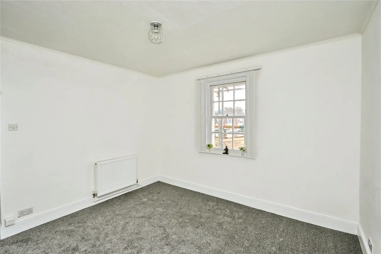 John Street, Ryde, PO33, photo 6
