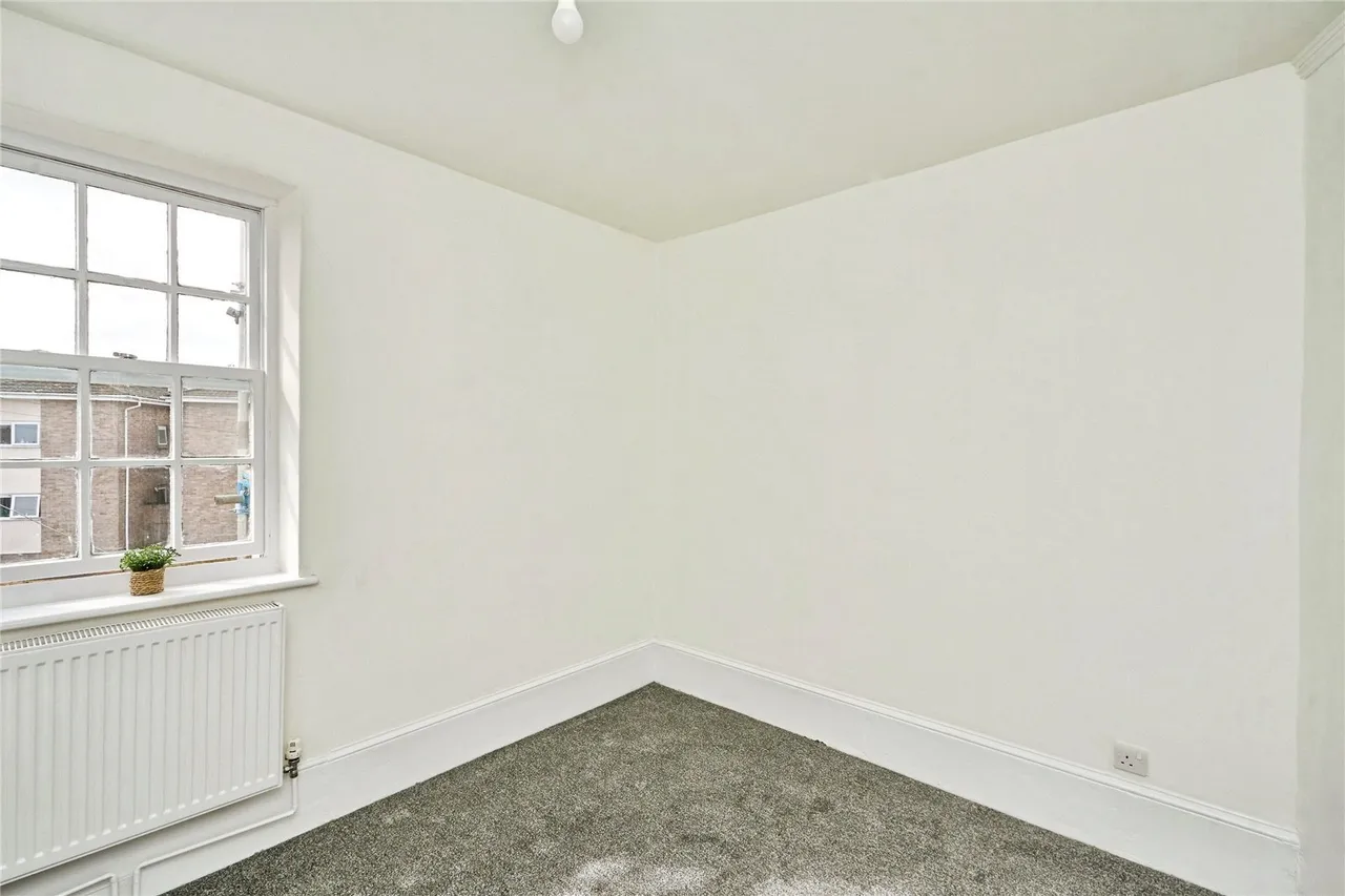 John Street, Ryde, PO33, photo 7
