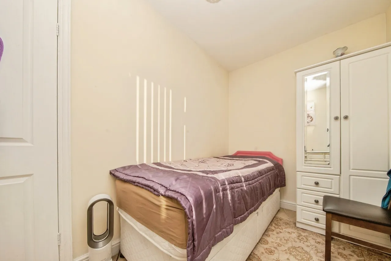 Foxhall Road, IPSWICH, Suffolk, IP3, photo 14