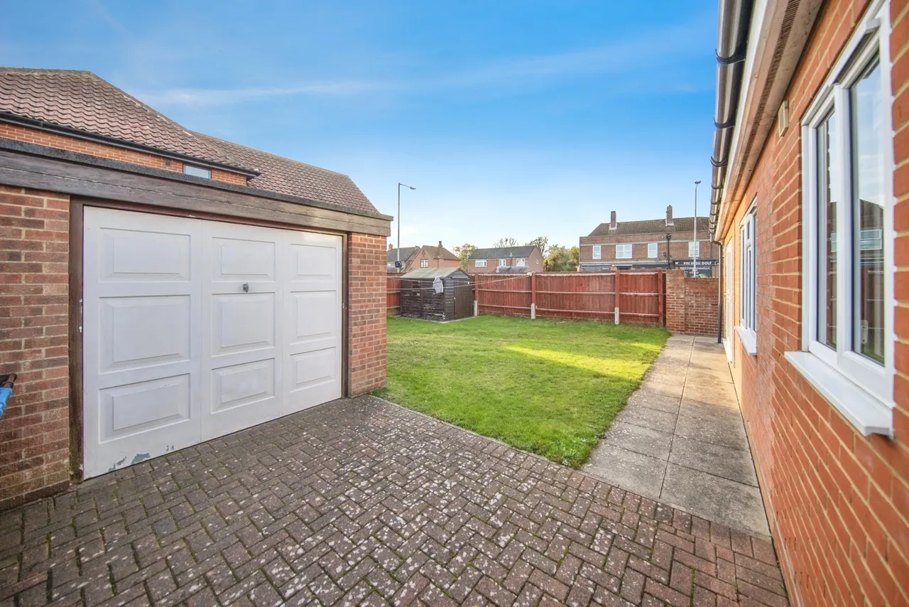 Foxhall Road, IPSWICH, Suffolk, IP3, photo 20