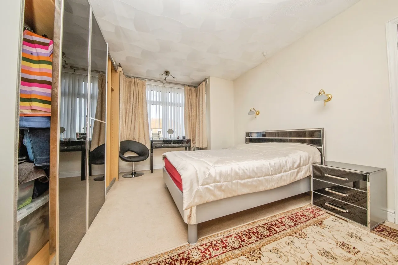 Foxhall Road, IPSWICH, Suffolk, IP3, photo 13