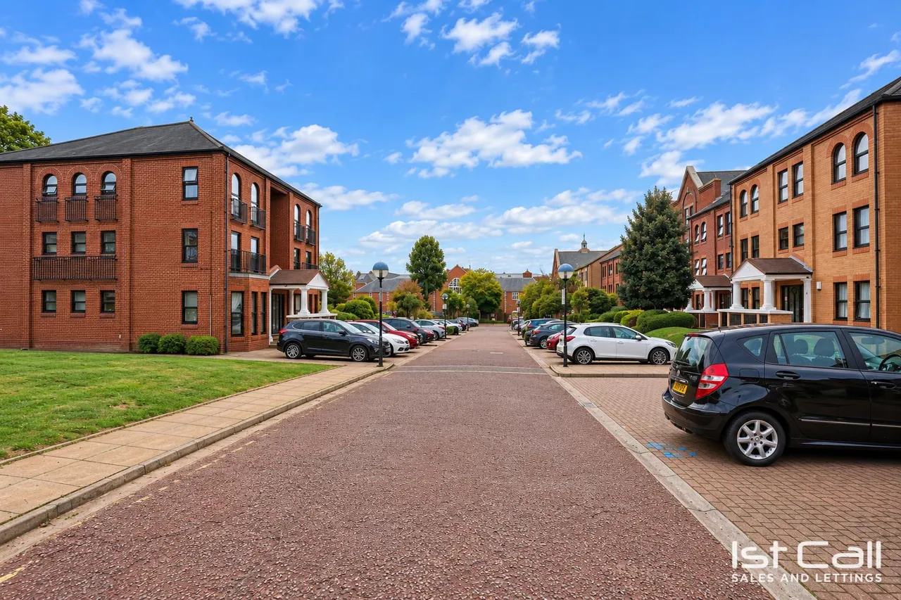 Southchurch Avenue, Southend-On-Sea, photo 13
