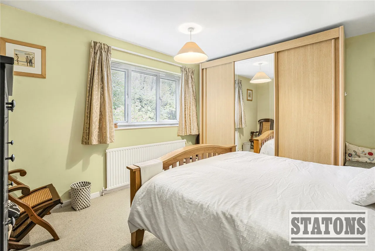 Bulls Lane, Welham Green, Herts, AL9 7NY, photo 11