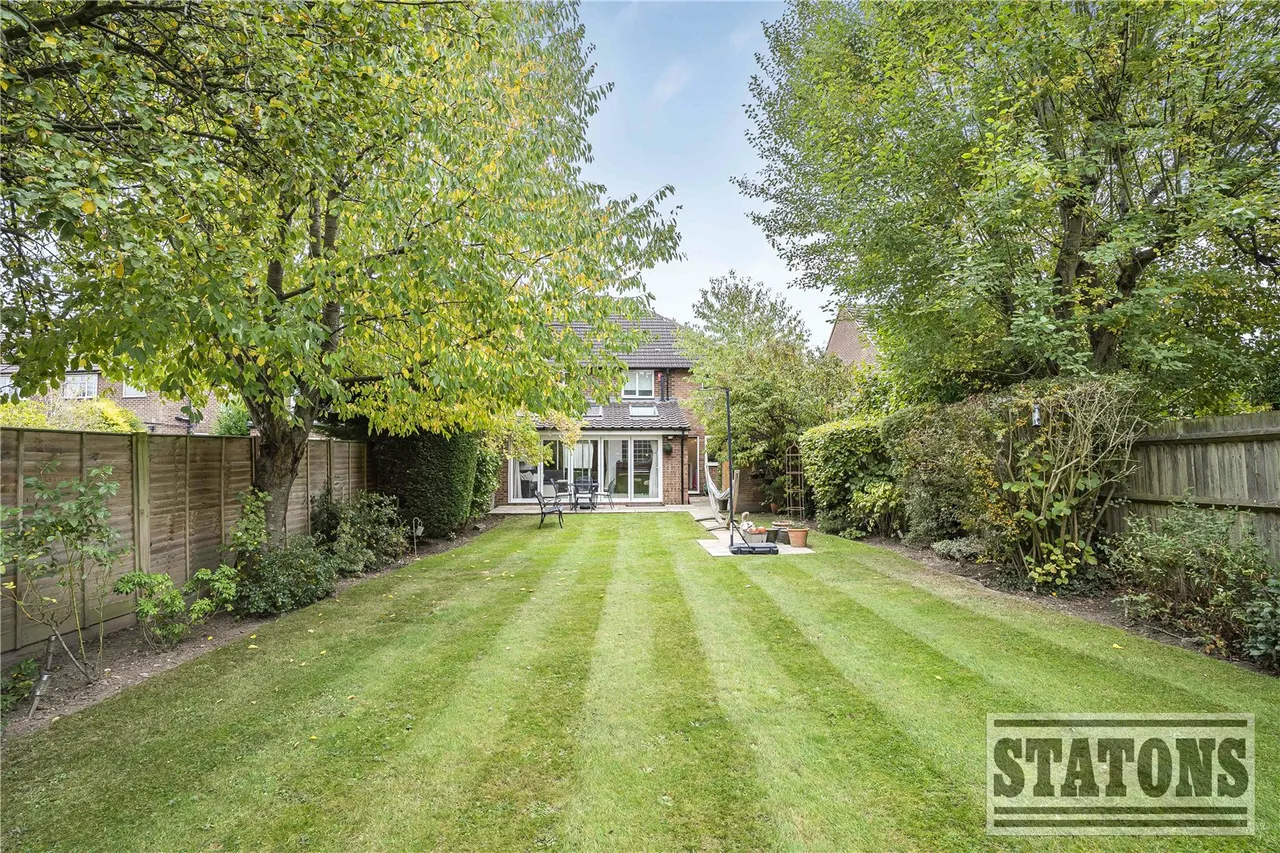 Bulls Lane, Welham Green, Herts, AL9 7NY, photo 20
