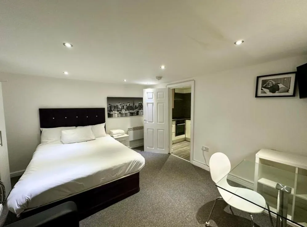 Woburn Place, London, WC1H, photo 2