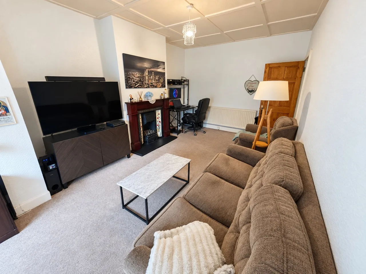Harewood Avenue, Northolt, UB5, photo 3
