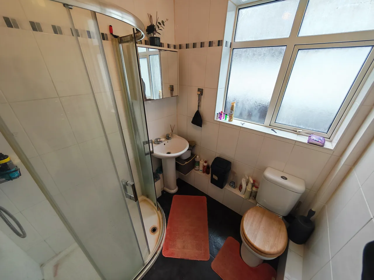 Harewood Avenue, Northolt, UB5, photo 5