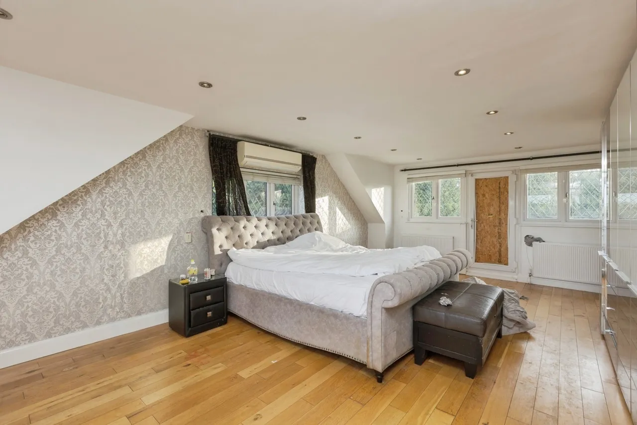 New Road, Hill, BR6, photo 16