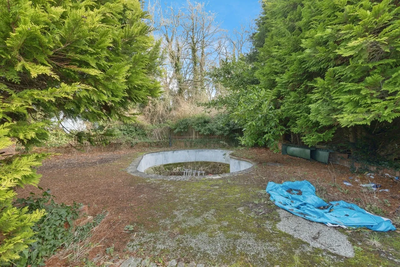 New Road, Hill, BR6, photo 12