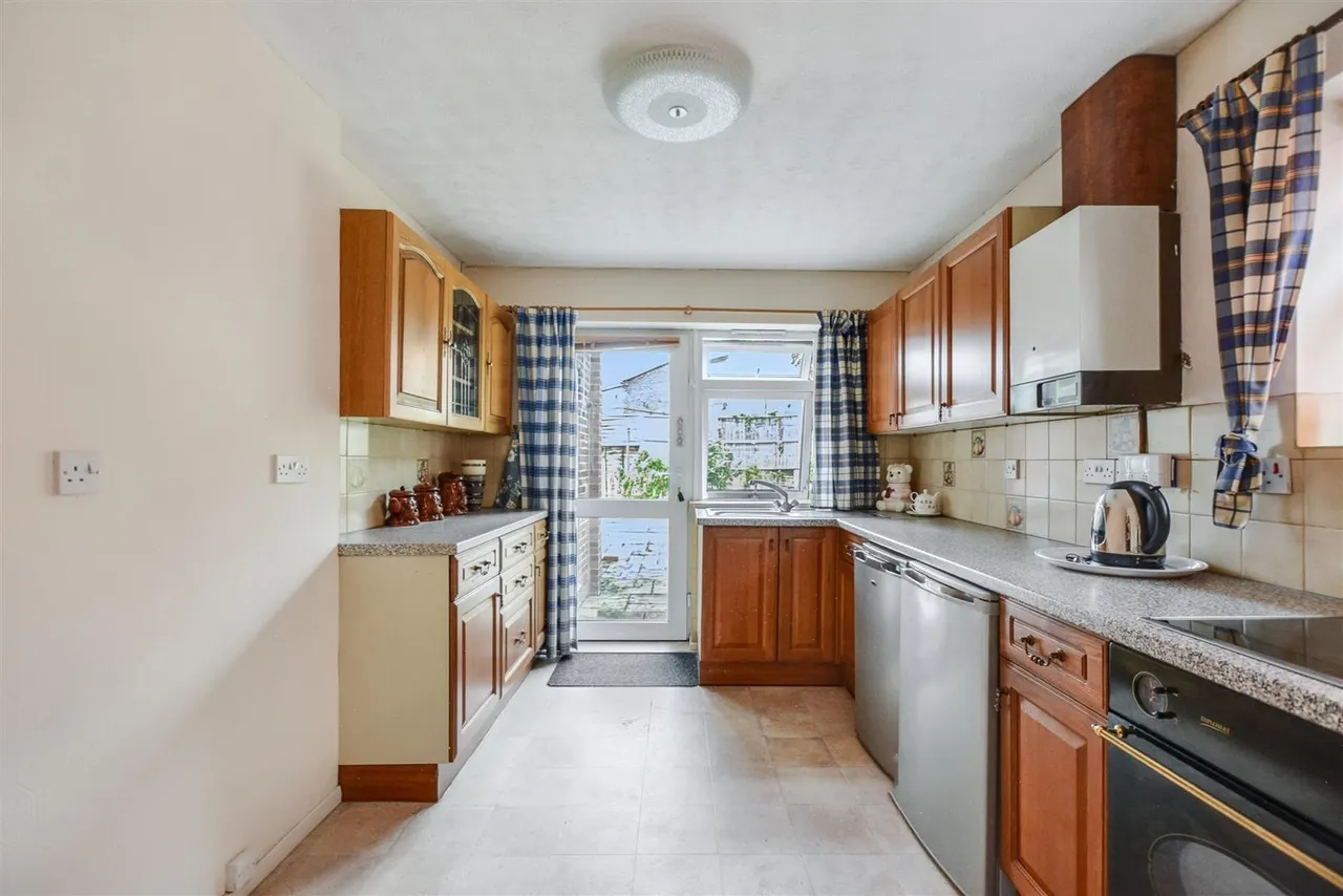 Wollaton Paddocks, Nottingham, NG8, photo 9
