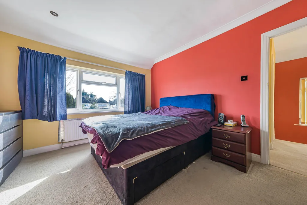 East Mead, South Ruislip, HA4, photo 13