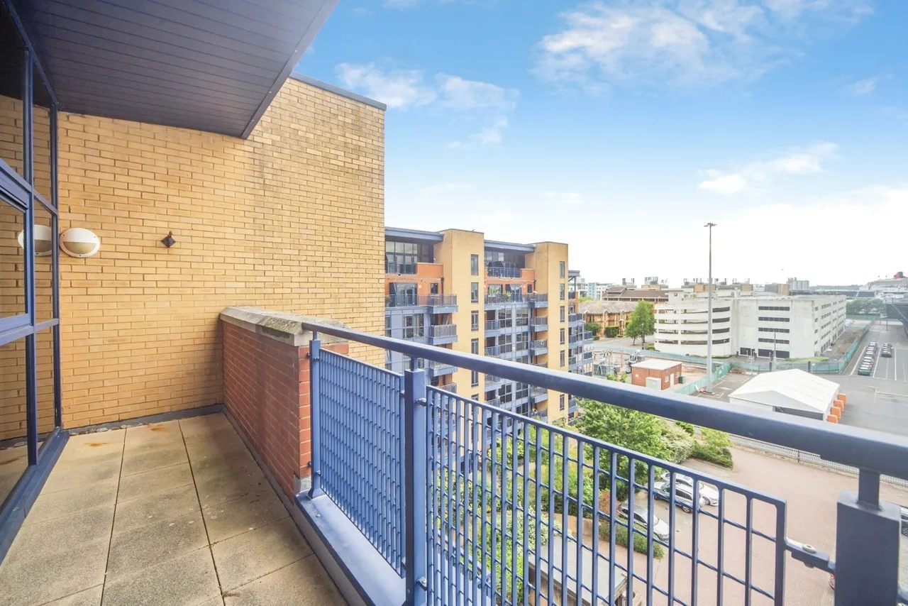 Canute Road, Southampton, SO14, photo 8