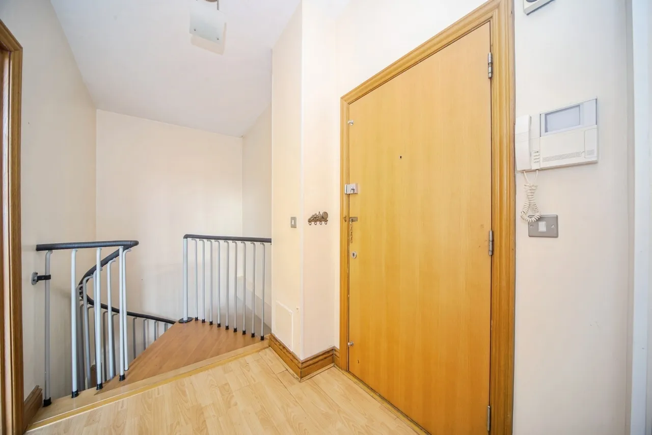 Canute Road, Southampton, SO14, photo 17