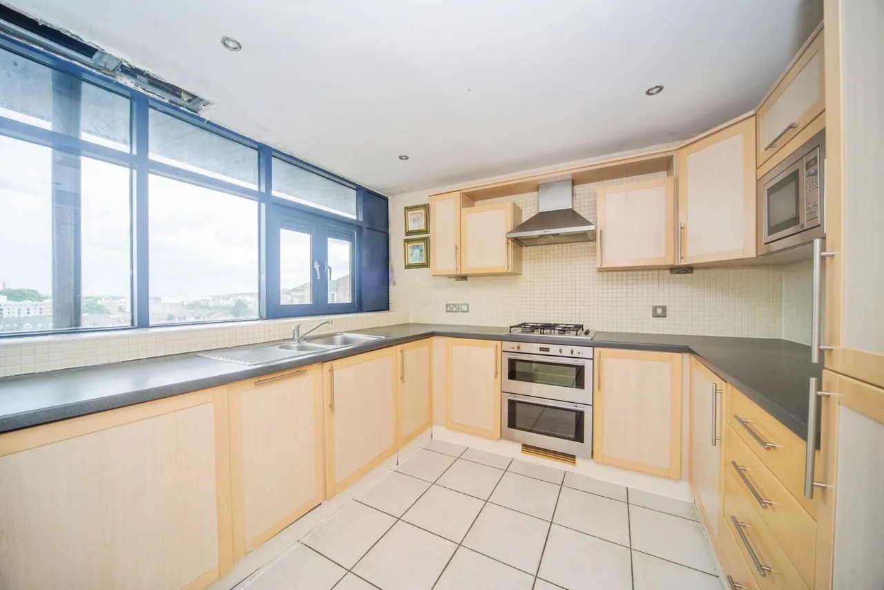 Canute Road, Southampton, SO14, photo 5